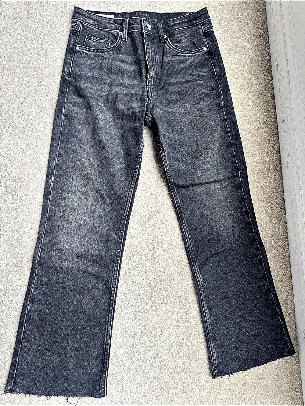 Zara Women's Black Flare Jeans Size Medium